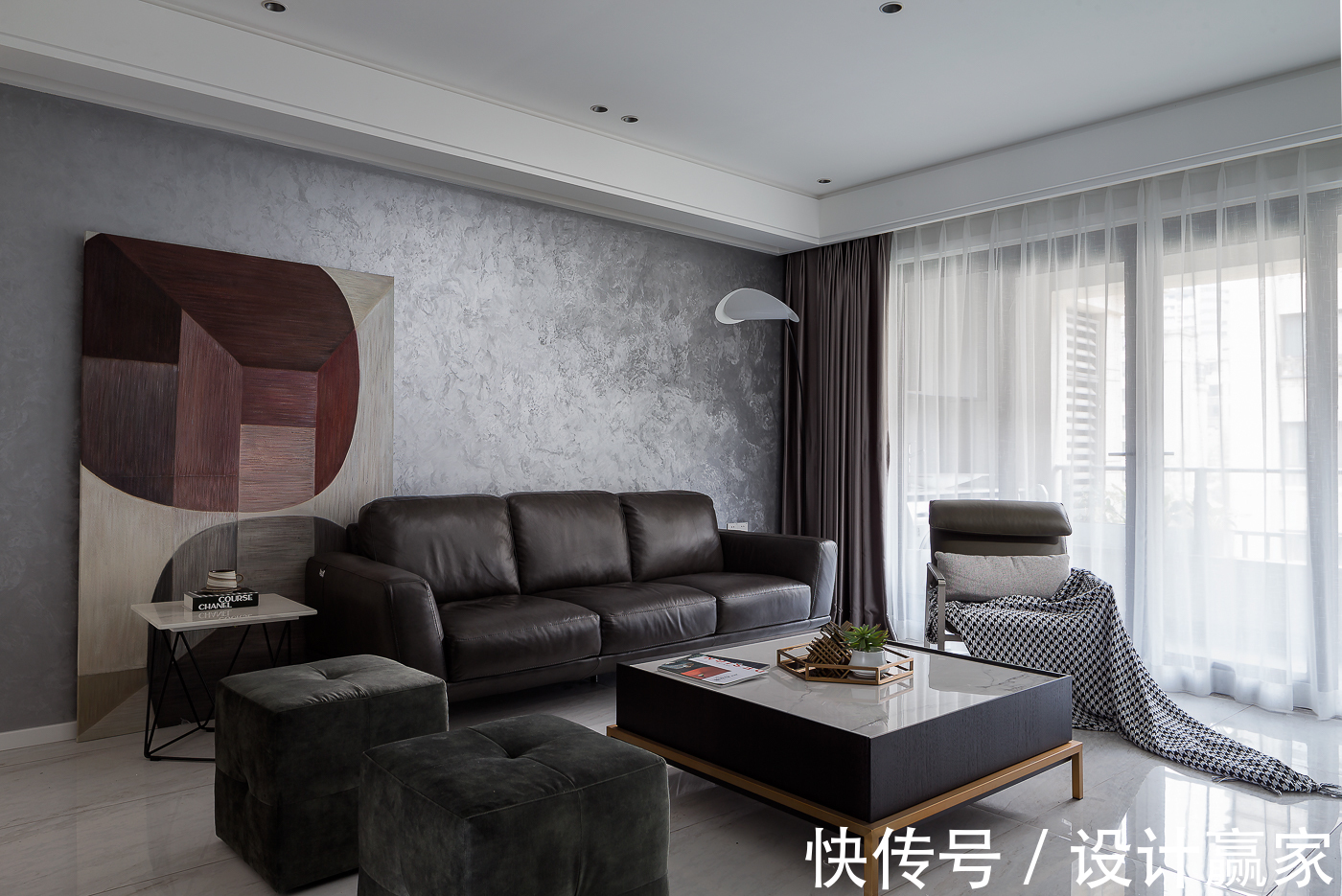 女主人|125㎡简约四居,黑白灰+暖色,一眼就爱上,无以复加