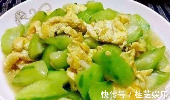 丝瓜|多给家人吃的养生菜,营养丰富,清热消炎,还能美容护肤淡斑祛皱
