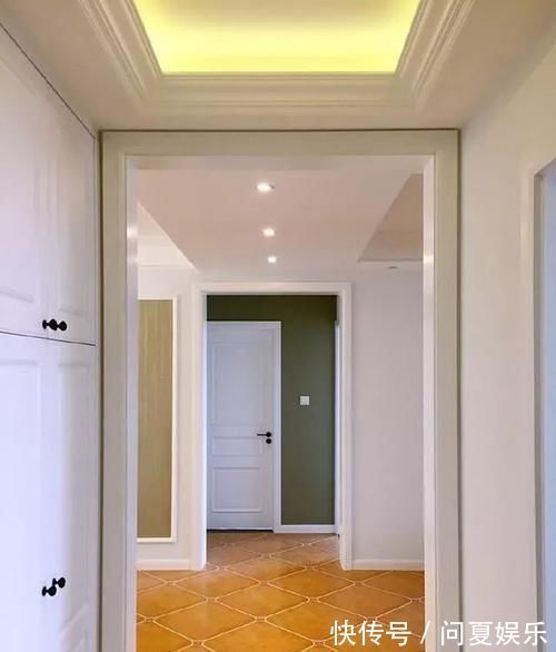 入户|坐等搬家,忍不住晒晒,一进门迷住了,入户鞋柜太漂亮实用了!