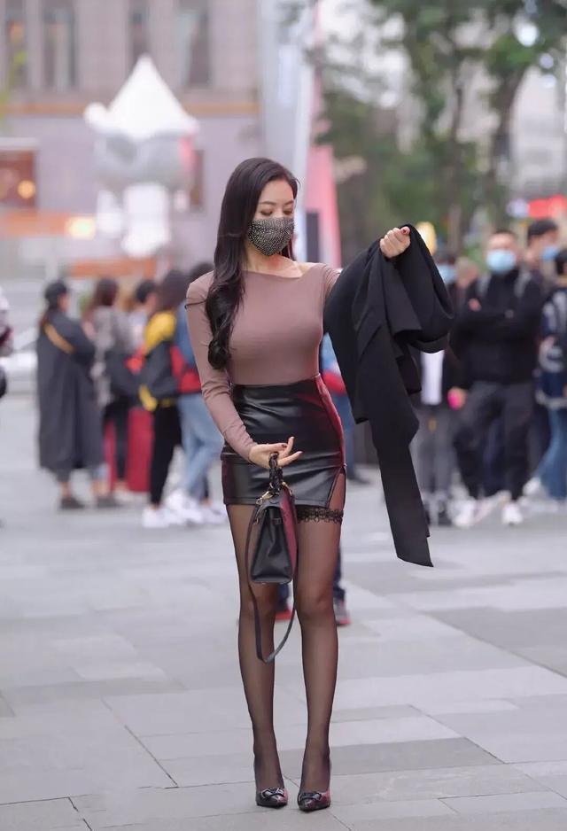 优势|有了“半身裙”, “A字裙”直接失宠了, 这才是正确打开方式!