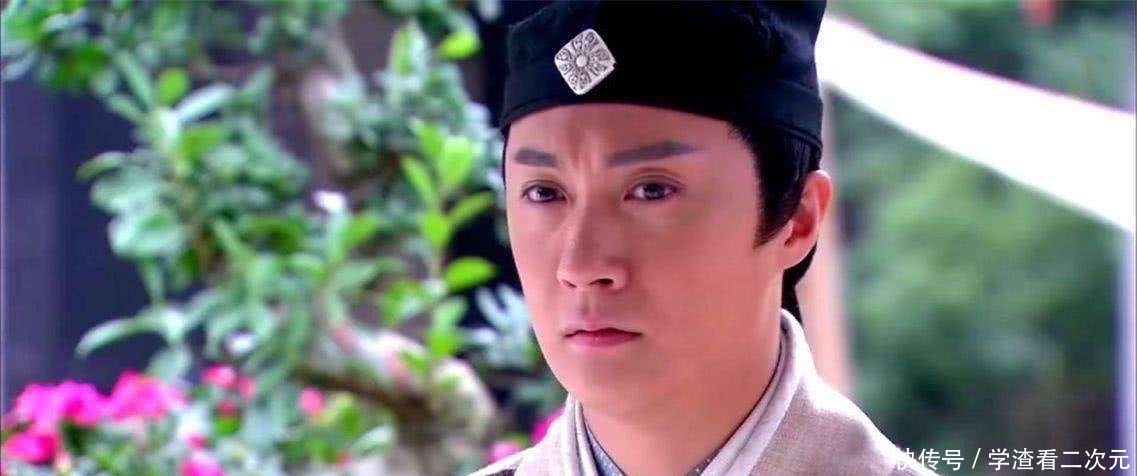 明朝书生挑灯夜读,却被人诬陷造反,只好真的揭竿而起