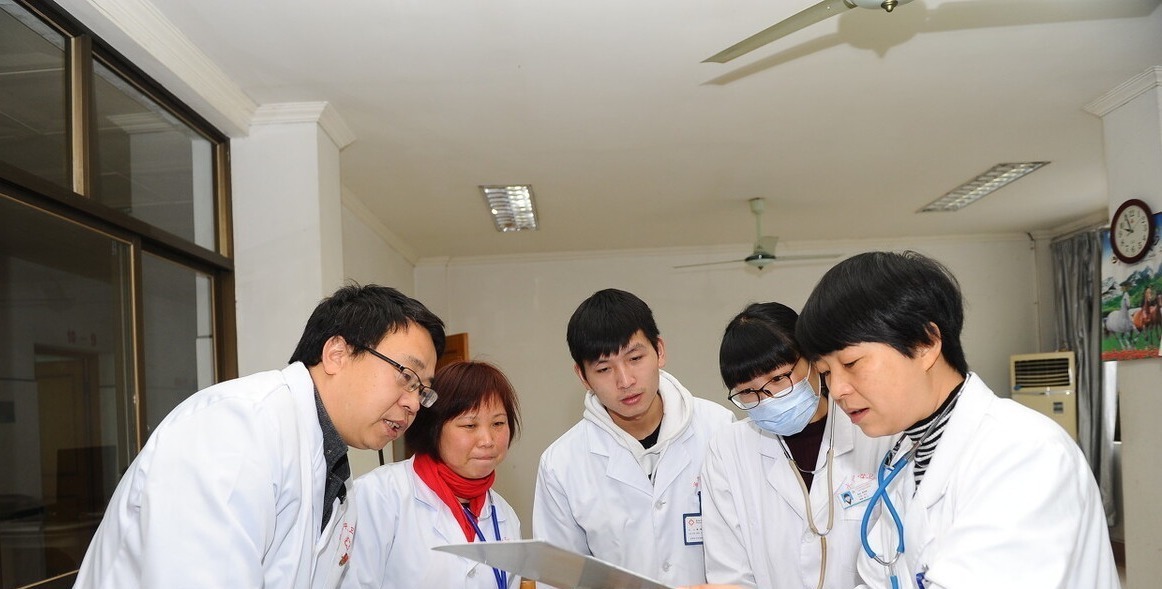 萱萱|医学博士:2种水果吃一次半个月难消化,不少家长纵容,平时少买