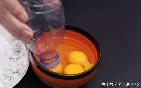 打鸡蛋这一步，10个人有9个不错，这样打才对，方法太棒了