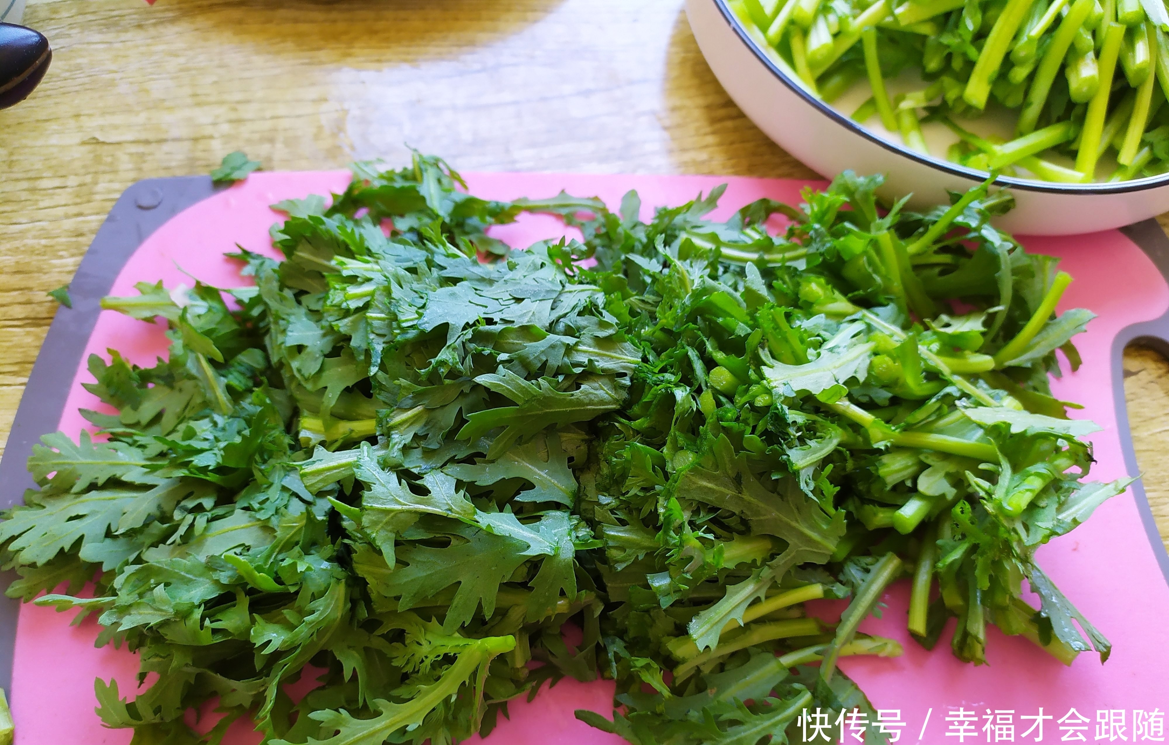 晚上老失眠,常食此菜,3块钱一大把,一觉睡到大天亮,不懂太亏