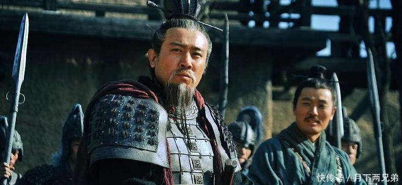 尊敬|他是张飞在三国中害怕的武将,曹操最尊敬他!