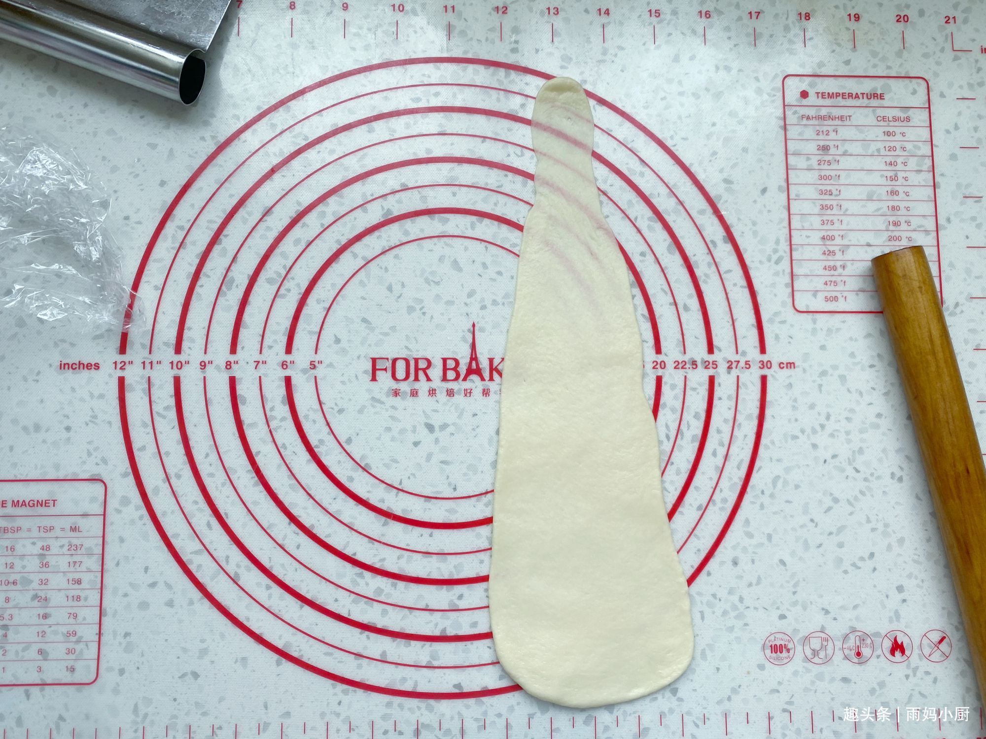 用了九年的面包配方，奶香浓郁又拉丝，做法简单，比买的好吃