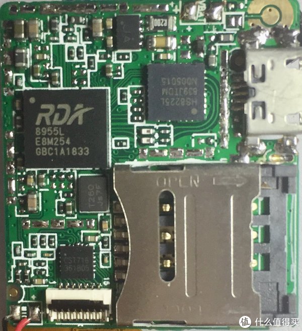 我爱玩垃圾：19元儿童电话手表自己动手改表盘