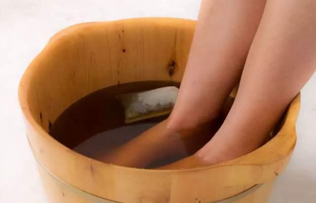 肾脏健康|尿毒症比癌症折磨人,让肾走向衰竭的4个“源头”,要及时制止