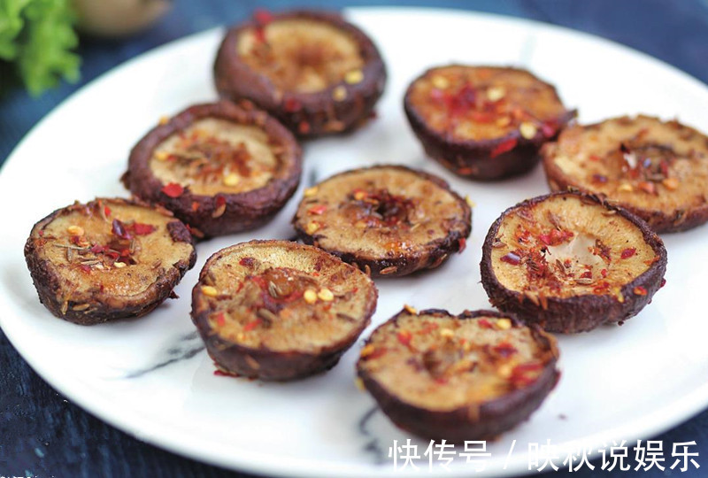 橄榄油|孜然烤香菇，那诱人的滋味吃起来筋道又弹牙，让你吃了就停不下来