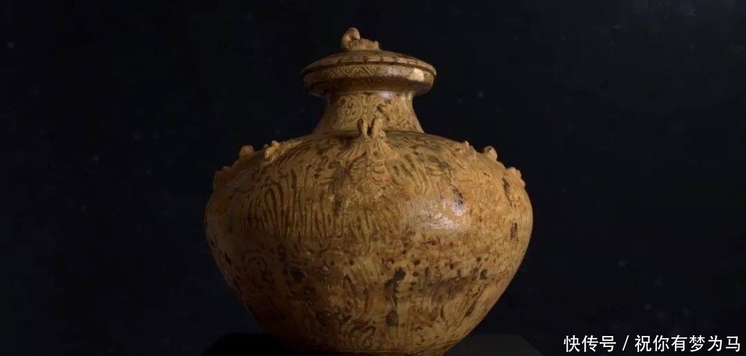 我心飞翔——青瓷釉下彩羽人纹盘口壶