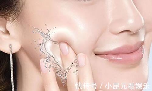 化妆棉|化妆水这样用效果会更好,3水修复法,养出水润透亮牛奶肌!