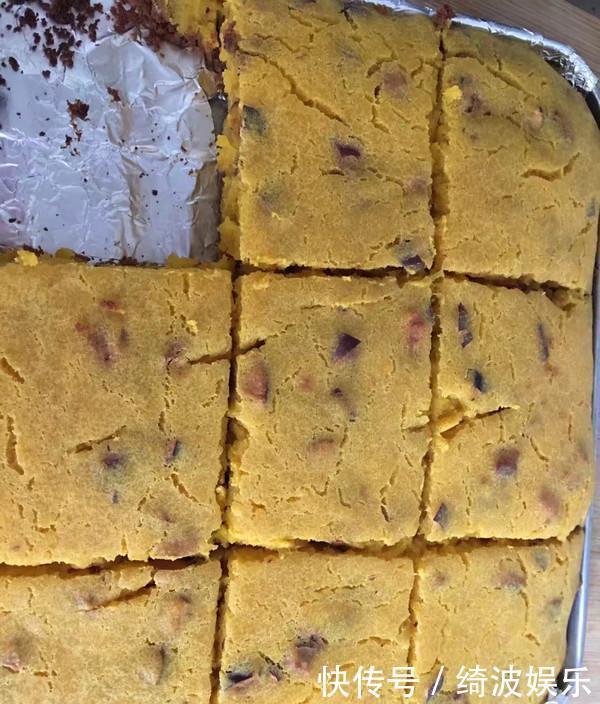 半个南瓜,1个鸡蛋,不用一滴水,比油条做法简单,比蛋糕还好吃