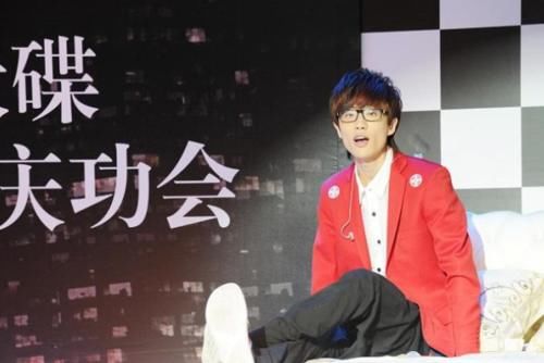 他多次拒绝《歌手》邀请，并非在乎输赢，而是没有一丝兴趣