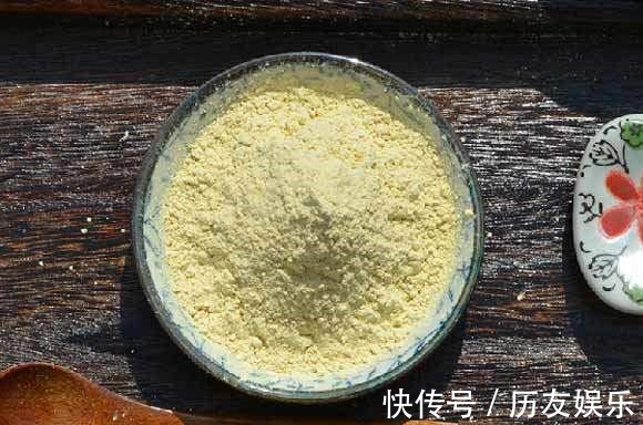 漫山飘散的松树花粉,原来是种花神器,赶紧上山弄点!