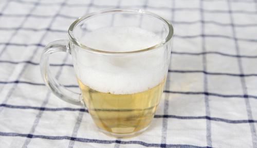 甘油三酯高,多半是晚餐吃出来的!4类食物管住嘴,血管有弹性