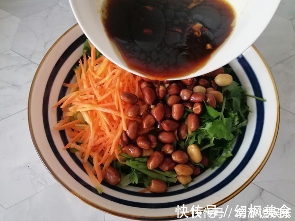 苦菊|这菜是“刮油王”,隔三差五吃一点,清早排出隔夜黑臭便,无肚腩