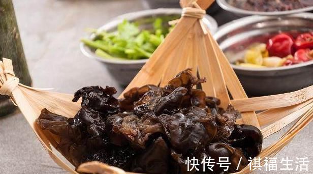 垃圾|4种“碱性食物”经常吃,排出体内毒素,给血管“洗个澡”!