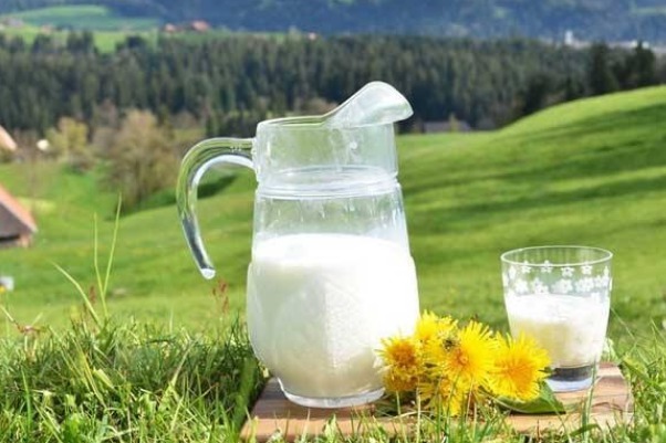 高血压患者|高血压患者养生有诀窍，4种零食随便吃，不仅解馋，还能稳血压