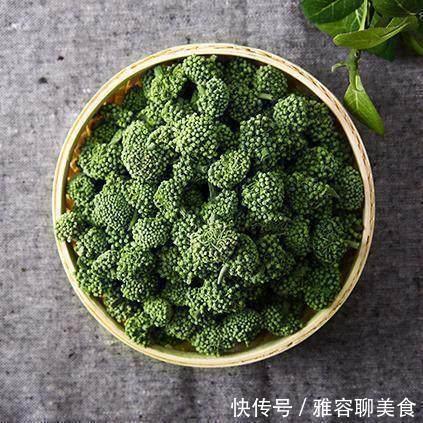 胆固醇|血液“清道夫”终于被发现了,每天吃一点,血液不粘稠血管不堵塞