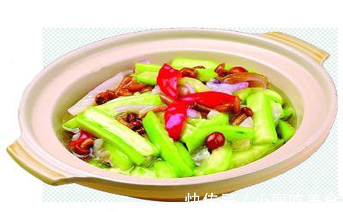 草莓酱|美食推荐：皇家待客肉、海鲜青瓜煲、枯藤猪手制作方法