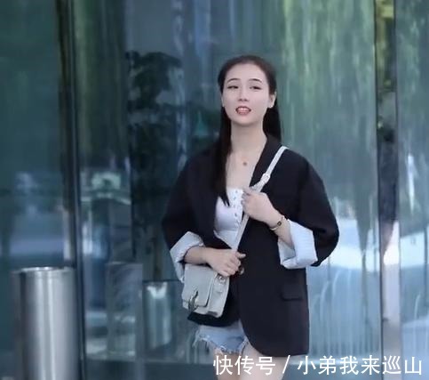 外套 上身外套下身短裤,你这是过的什么天!