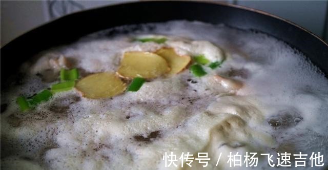 炒锅|猪蹄炖到脱骨烂，我只用45分钟，看步骤毫不夸张，好吃有窍门！