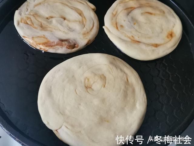 面粉|面粉学会这样做，做法简单酥脆好吃，一次做20个一周都不坏，真香