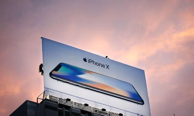 iphone|一秒赚3000美元！苹果凭什么能够成为赚钱机器？