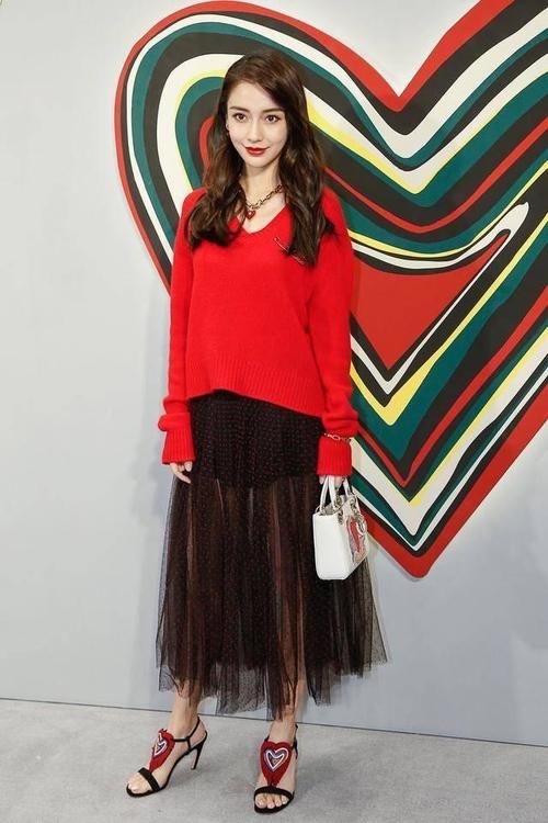 穿毛衣别盲目跟风，安排上这份“高级攻略”，提升气质并不难