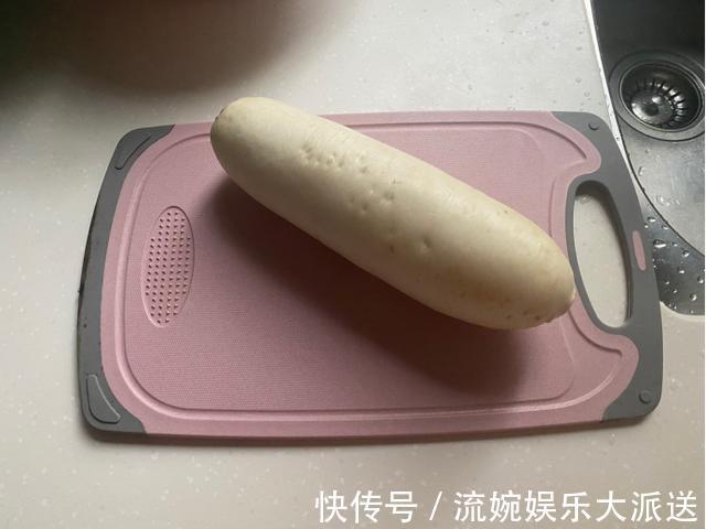 腌萝卜用白醋还是陈醋专业厨师传授技巧,简单快手又脆爽