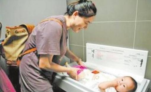 父母|娃多大停尿不湿最好儿科医生最好不要超过这个年龄,父母抓紧