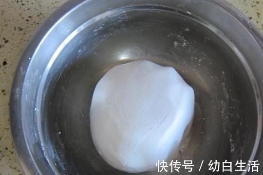 糯米酒|看阿姨晒早餐,她15年不变的模样,我很惊讶:就是这样吃出来的啊