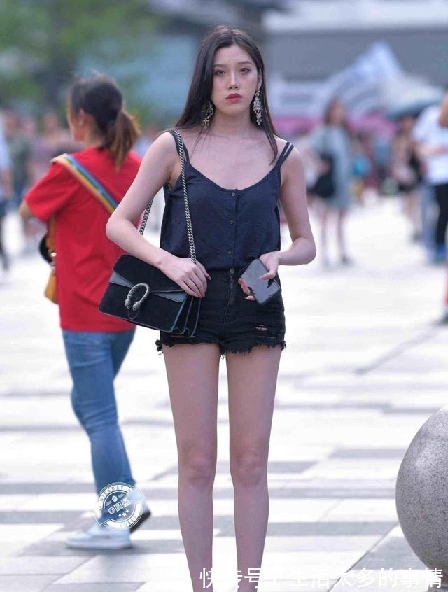 民国 甜美时尚的瑜伽裤穿搭让人眼前一亮,彰显民国名媛风采,精致浪漫!