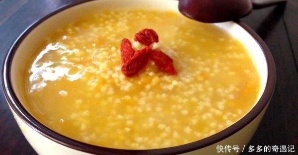 胃不好的人，尽量少吃这3类水果，可适量多吃2种食物，不妨来看看