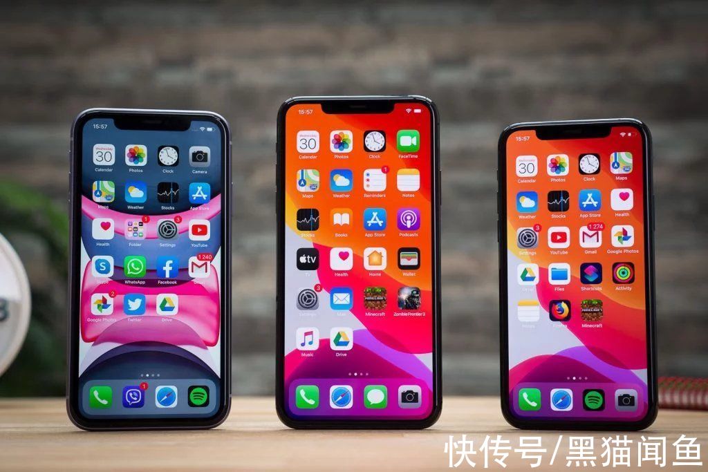 总成|iPhone 11不小心摔碎了屏幕，建议去官方，还是随便找一家维修店？