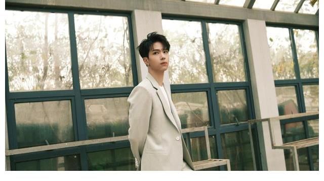 余承恩：《创造营》遭淘汰，在《亲爱的热爱的》“戴风”备受好评