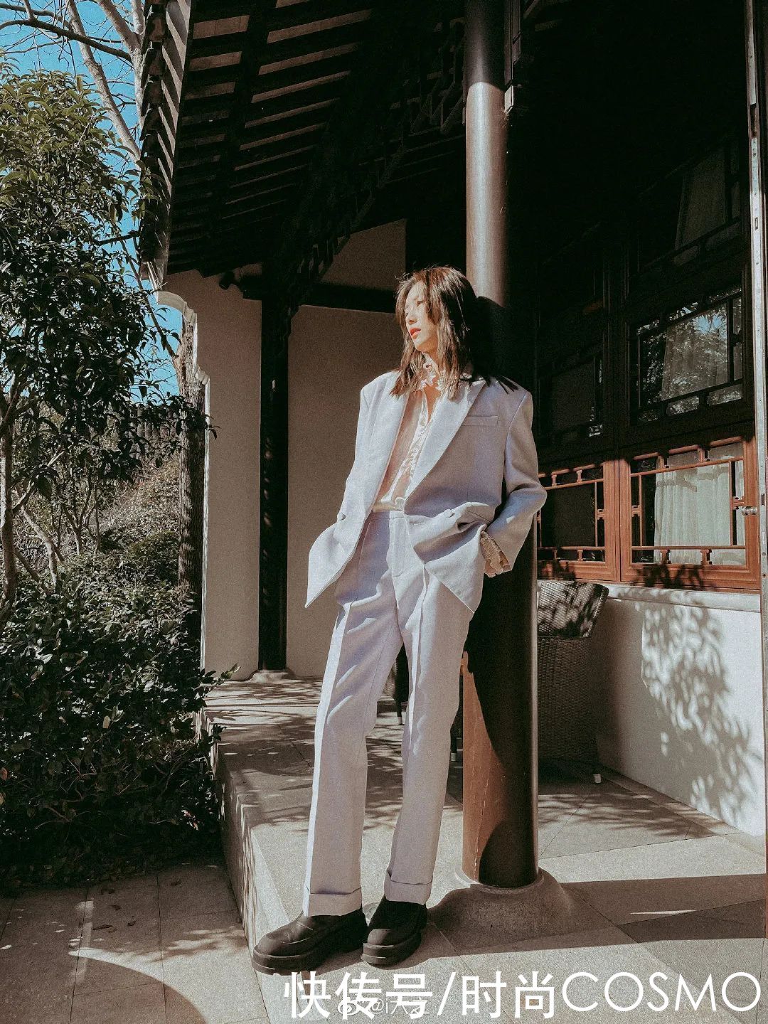 设计师刘雯再上线，这次实穿性5颗星|时髦办 |女生一定要知道的高级感香水，你懂的\＂,\＂i10\＂:\＂美人计