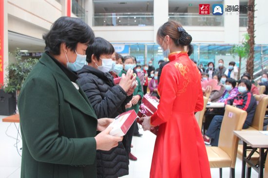 高新医院|关爱老人 健康生活 第三届世博高新关节俱乐部年会举办