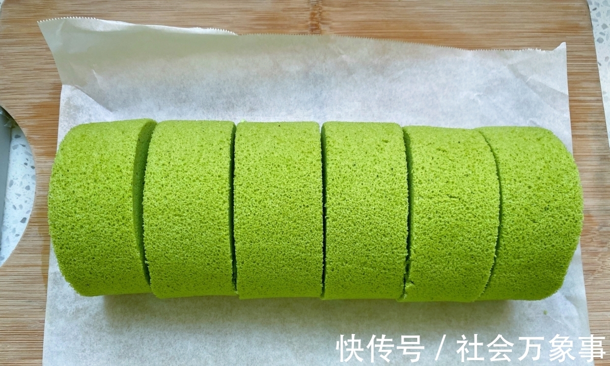 蛋白霜|蛋糕此做法太好吃了,我家一周吃五次,卷一卷细腻柔软又美味