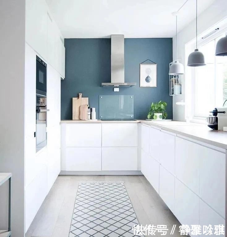 搭配|看上去一尘不染的厨房,大家都用了这几种配色~