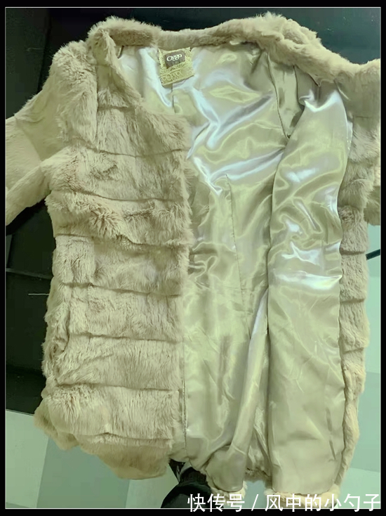 旧衣服|牢记银川收旧衣服电话或微信别再扔到小区回收箱了