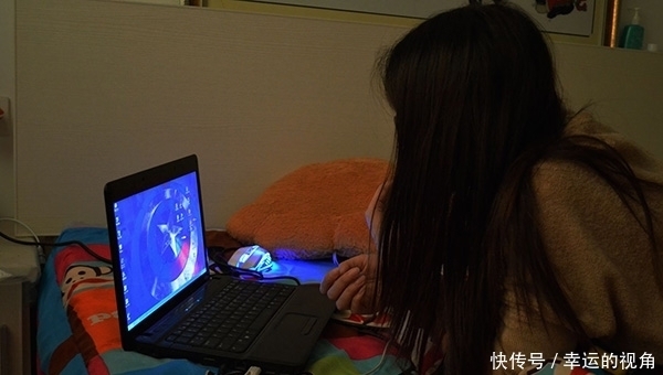 35岁女子,每天吃一颗维生素E,会怎么样?维生素E能抗衰老吗?