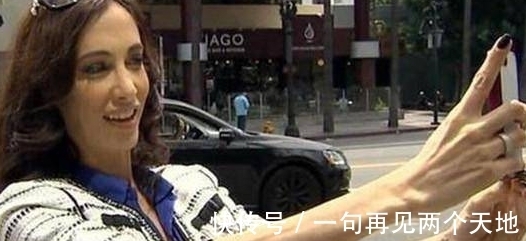 tri女子嫌弃自己拍照不上镜，花费10万元疯狂整容，整容后像20岁