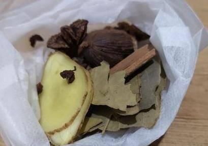 这东西建议每月吃几个,一般肉没法比,贵也要吃,对身体好