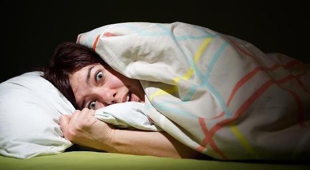 回事|晚上睡觉最好别超过这个点,超过就属于熬夜了!别不当回事!