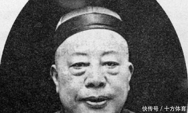 身藏|大亨杜月笙:常年身藏一把神秘武器,看着像水果刀,实则另藏玄机