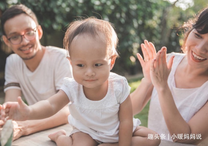 活动范围|妈妈买菜回家，发现女儿满身“血迹”倒地不动，随后拿起了拖鞋