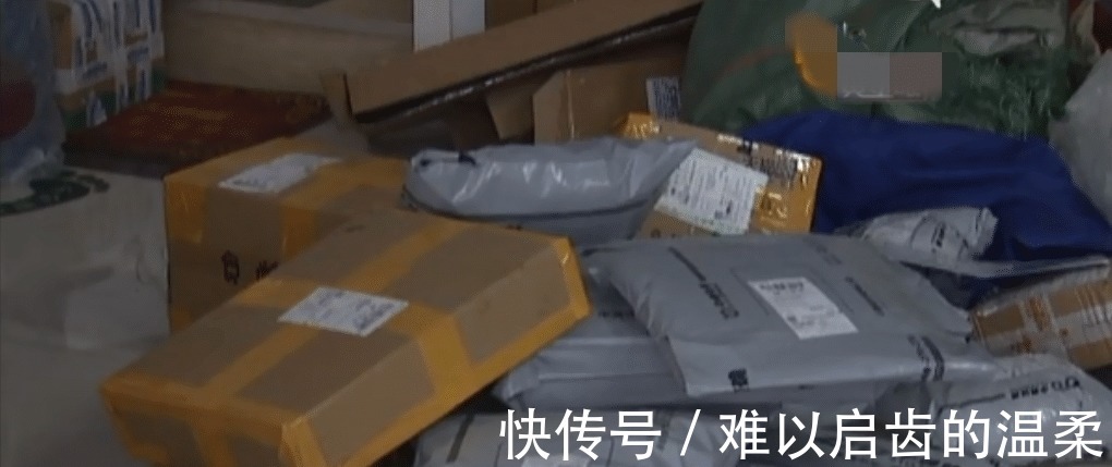 何经理|女子买1200元零食, 快递员嫌重不送上楼, 曝光后, 对方解释亮了