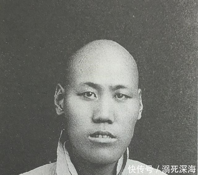 精神|别被电视剧骗了,古代太监的“身份证”照片,个个精神矍铄