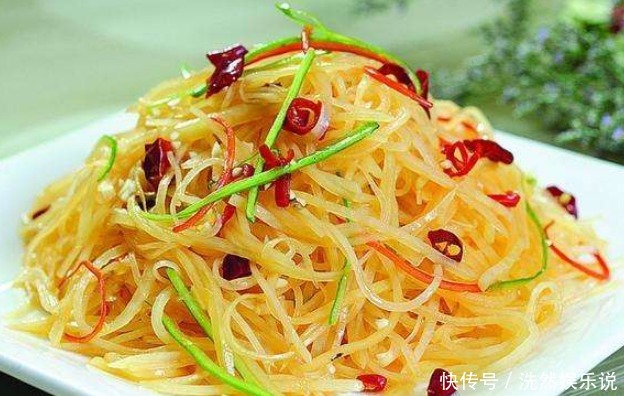 接下锅炒|炒土豆丝时,什么时候放醋最好学会这么做,土豆丝脆爽不粘锅